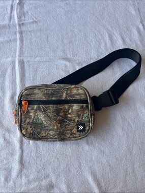 RARE Thread Camo Belt Bag